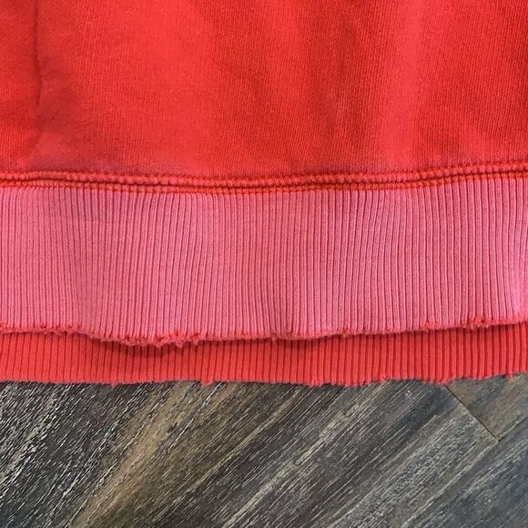 EUC VS Pink Crew Sweatshirt - Picture 5 of 6